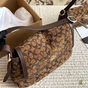 Coach Etta Flap Shoulder Bag in Signature Chenille CCe58